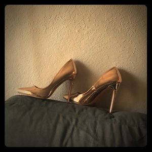 Gold Stiletto